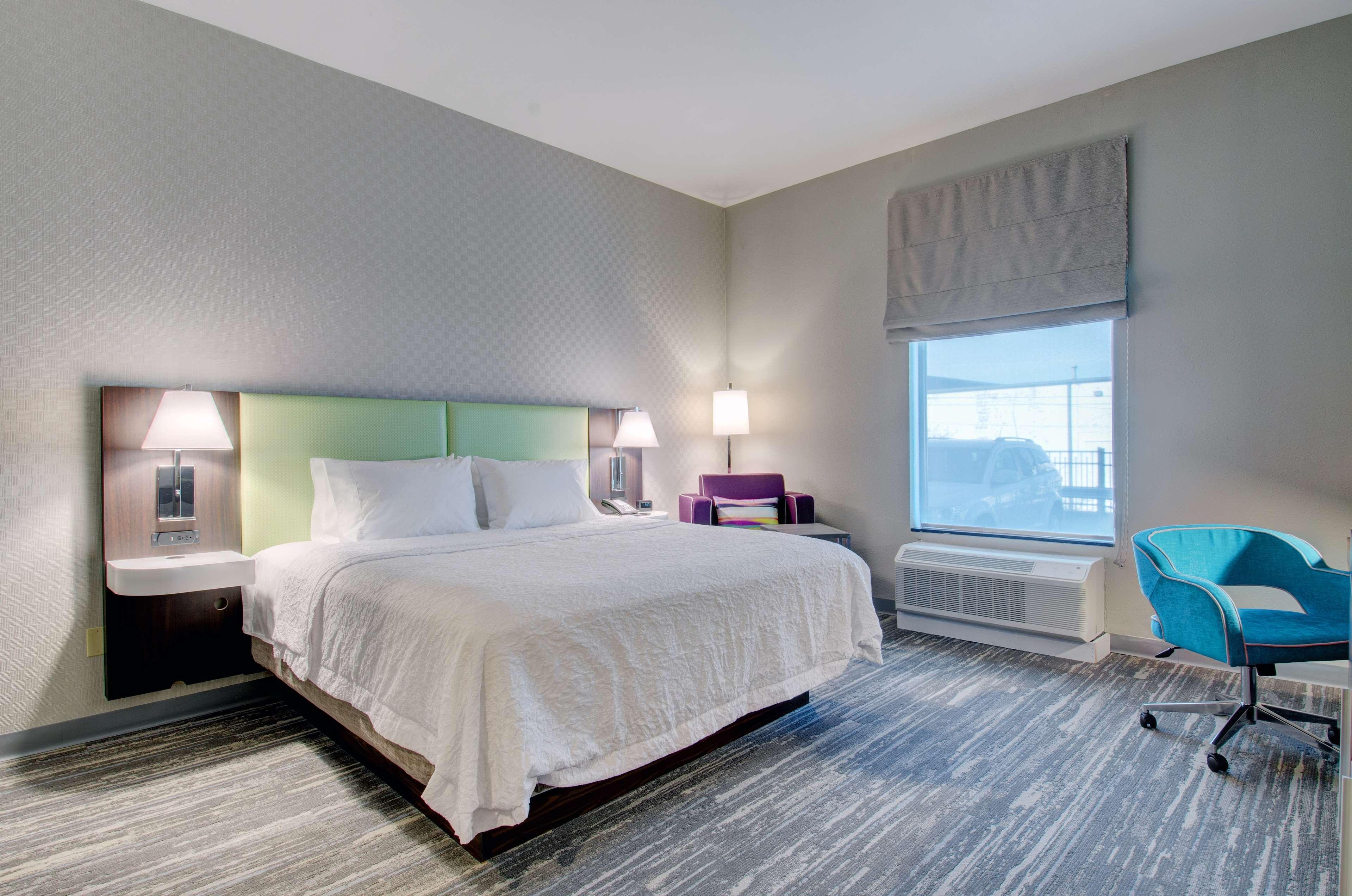 Hampton Inn & Suites Boston/Stoughton Exterior foto