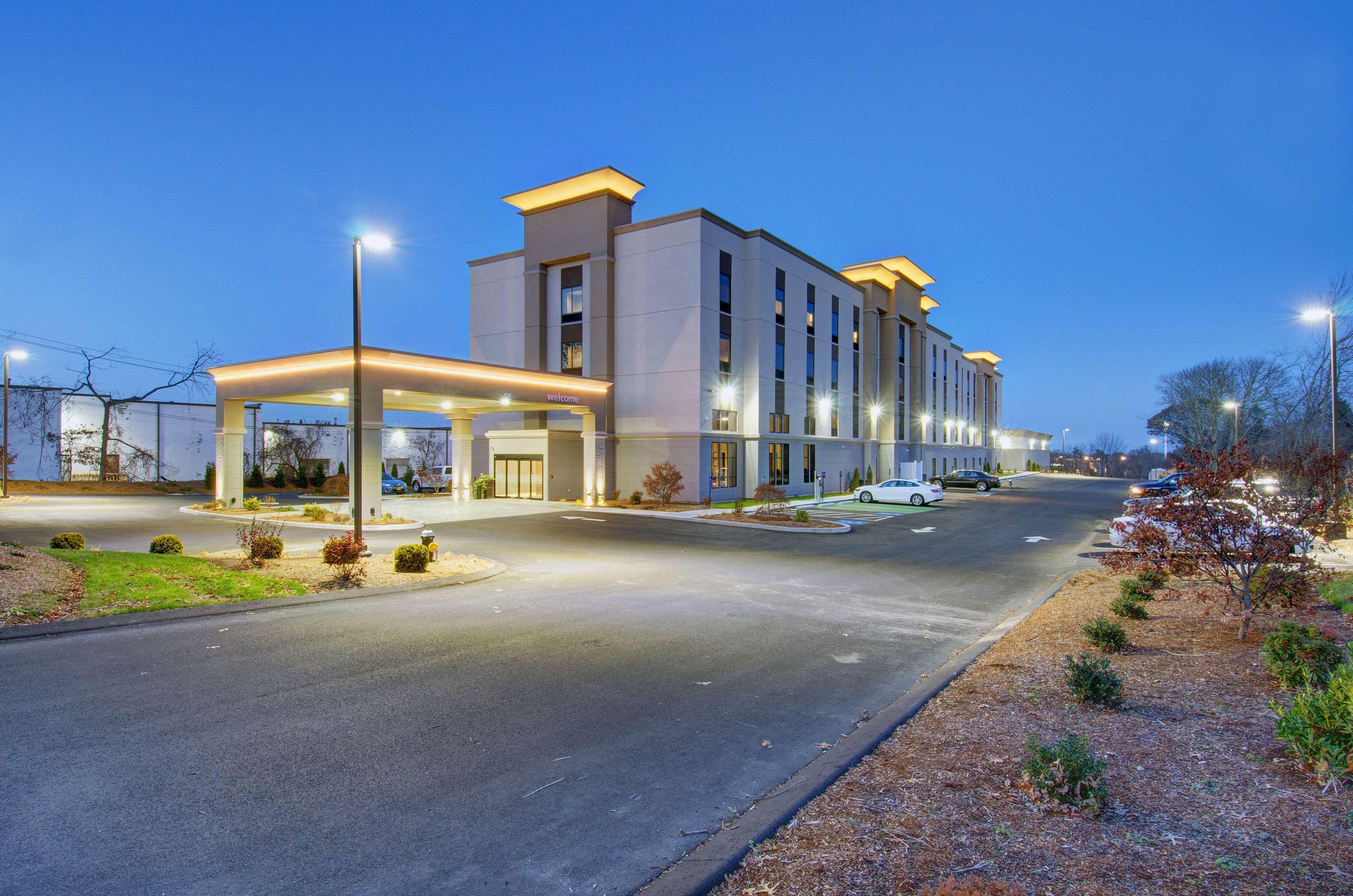 Hampton Inn & Suites Boston/Stoughton Exterior foto