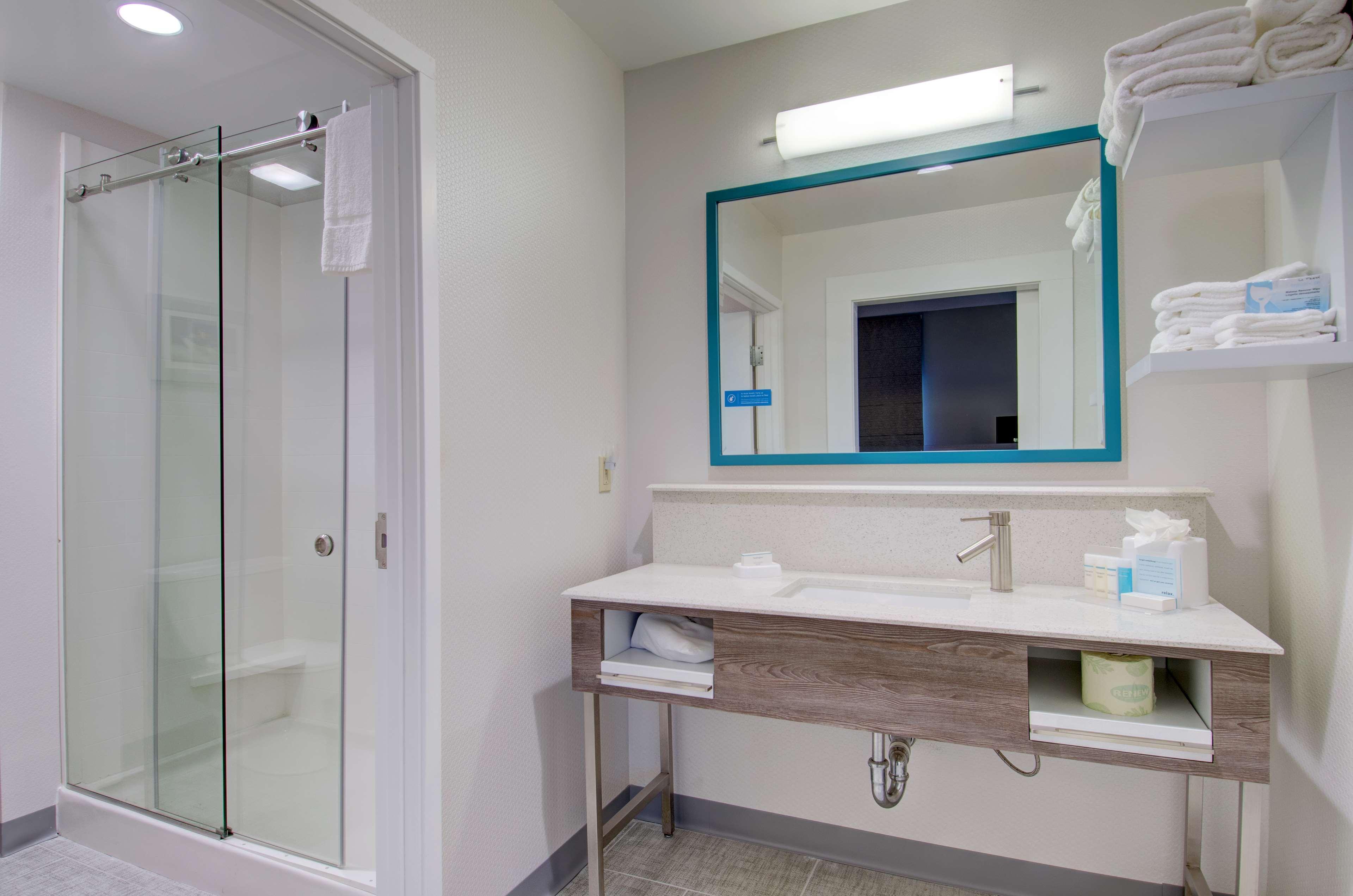 Hampton Inn & Suites Boston/Stoughton Exterior foto