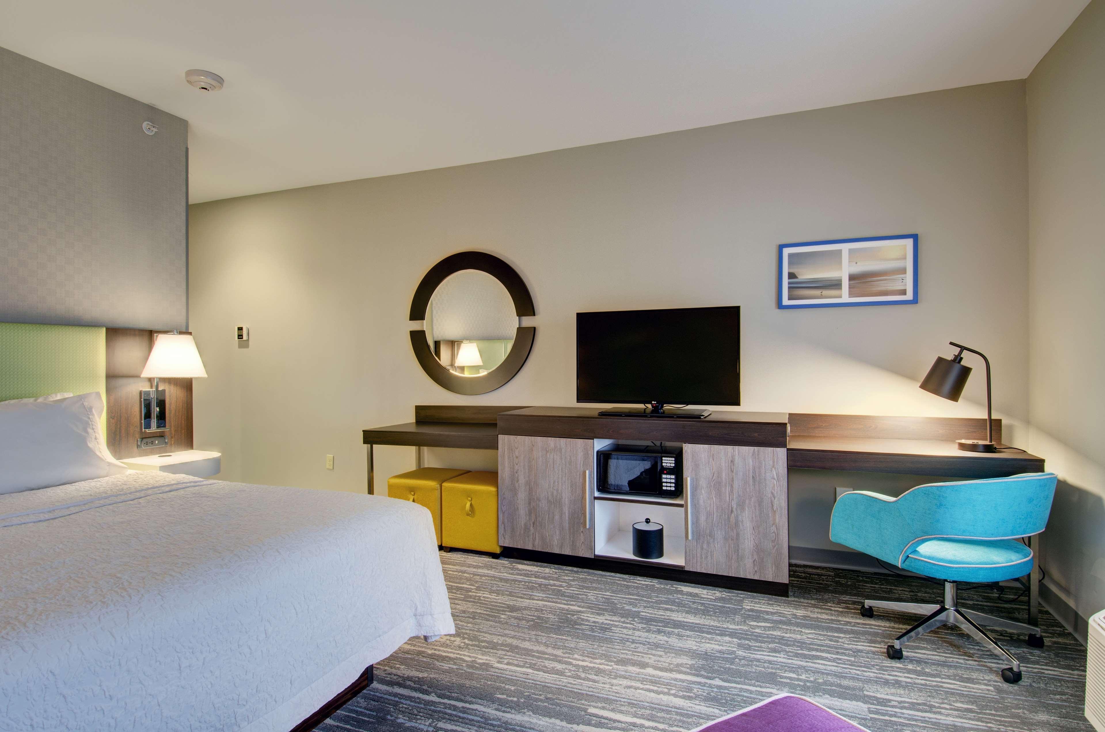 Hampton Inn & Suites Boston/Stoughton Exterior foto