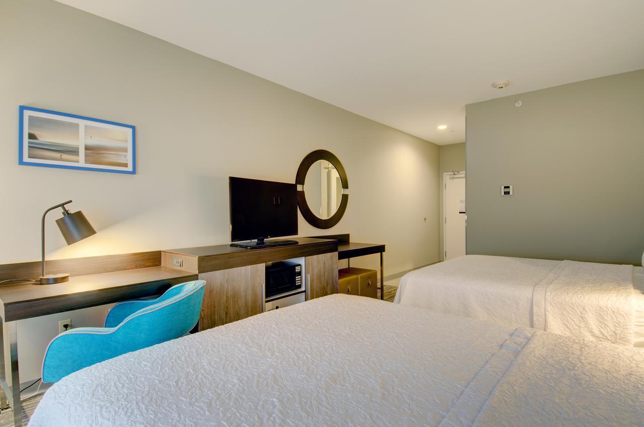 Hampton Inn & Suites Boston/Stoughton Exterior foto